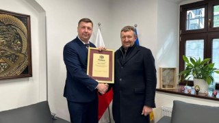 Петро Адамик передав подяку генеральному консулу України у Вроцлаві