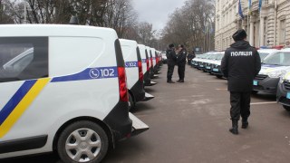 Поліцейських із Дрогобича зловили на хабарі у 600 доларів