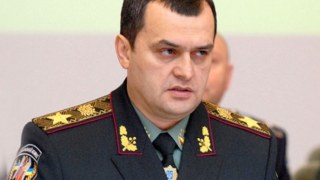 Міністр внутрішніх справ Захарченко у відставку йти не збирається