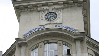 Львівська залізниця змінила розклад руху двох поїздів
