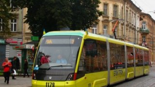 У Львові купили електробус за майже 9 млн грн