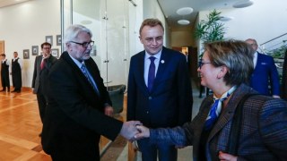 Садовий зустрівся з міністром МЗС Польщі Ващиковським за закритими від преси дверима
