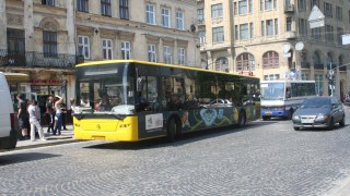 У Львові загорілася маршрутка з пасажирами