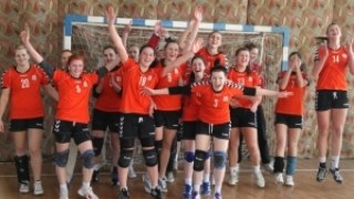 Львівські гандболістки вдруге перемогли дівчат з Дніпропетровщини