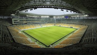 Львівське керівництво не може по-господарськи розпорядитися стадіоном – Азаров