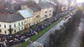У Львові на проспекті Чорновола через студентську колону можливе ускладнення руху