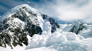 Небезпека сходження лавин збережеться у Карпатах упродовж вихідних
