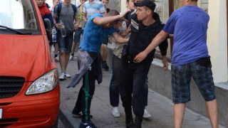 Президента ФК "Карпати" арештували за хуліганство на “обливаний понеділок”