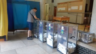Явка виборців на Львівщині станом на 16:00 становить 32,45%