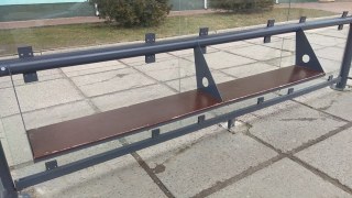 У Львові пропонують встановити захисні конструкції на зупинках для безпеки пасажирів