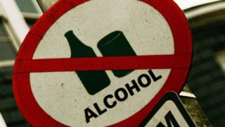 Садовий може заборонити продавати алкоголь у Львові