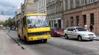 На Львівщині контролюватимуть пасажирські перевезення у міжміських маршрутках