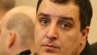 Радник Дубневича та новообраний депутат Ганущин купив авто за 200 тис грн
