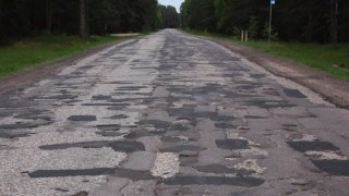 У Дрогобичі відремонтують аварійну дорогу