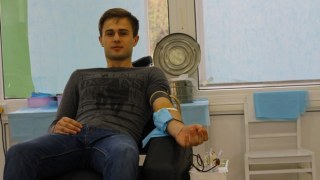 Молоді регіонали Львівщини здали кров для дитини з важкими опіками