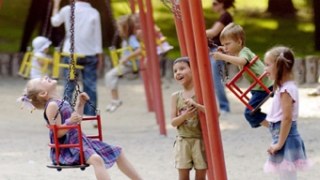 На Львівщини цьогоріч на дитячі майданчики витратять 1 млн. грн.