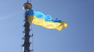 На львівській Ратуші урочисто підняли жовто-блакитний прапор