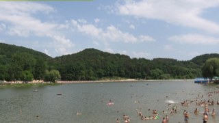 У Львові заборонили купатися у Винниківському озері