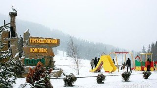 Костюк лобіює виділення гірськолижному курорту «Плай» землі для облаштування автостоянки
