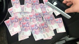 Депутата сільради Львівщини спіймали на хабарі у 12000 гривень