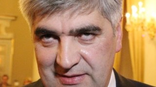 Опозиція починає збирати підписи за відставку Олега Сала