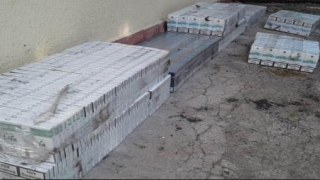 Львівські прикордонники виявили майже 2 000 пачок цигарок у вантажному потязі
