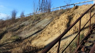 Екологи перевіряють грунт біля села Чишки на вміст забруднюючих речовин
