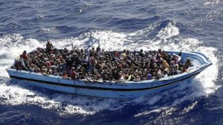 ЄС розпочав операцію протидії переміщенню нелегальних мігранітв у Середземномор'ї