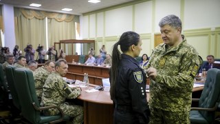 Президент України нагородив двох львівських поліцейських