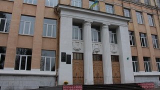 Більше половини соціально важливих об'єктів Львівщини недоступні для людей з інвалідністю