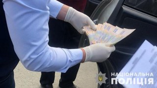 Заступника мера одного із міст Львівщини викрили на хабарі у 20 тисяч