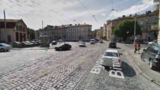 Львів'яни пропонують облаштувати кільця на двох проблемних перехрестях Львова
