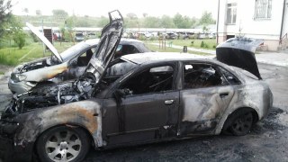 Сьогодні у Львові підпалили авто