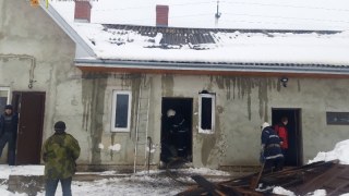 На Стрийщині вогонь знищив дах житлового будинку