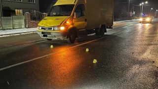 На Львівщині водій вантажівки на смерть збив пенсіонерку