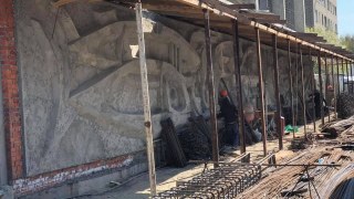 У Львові починають викладати копію зруйнованої мозаїки магазину Океан