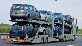За імпорт російських авто доведеться платити спецмито