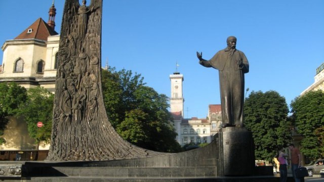 пам'ятник Шевченку