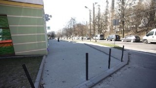 У Львові планують облаштувати паркінг біля дитячої лікарні на вулиці Орлика