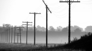 На Львівщині самоскид пошкодив електроопору та залишив 11 сіл без світла