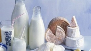 Україна заборонила ввезення молочної продукції трьох білоруських підприємств