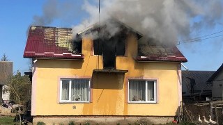 У Яворові загорівся житловий будинок