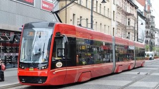 У Кракові до травня дозволили українцям безплатно користуватися громадським транспортом