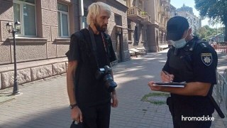 Двоє львів'ян побили фотокореспондента Букв у Києві
