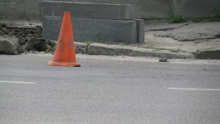 На Пустомитівщині автівка з’їхала у кювет: є постраждала