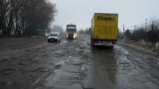 Депутати Сокальської райради знову вимагають провести ремонт доріг