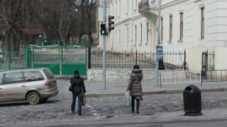 На перехресті вулиць Кульпарківська-Трускавецька за півтора мільйони облаштують світлофор