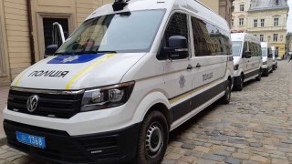 У Львові авто поліцейське авто потрапило у ДТП
