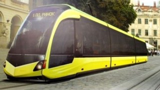 У Львові представили перший в Україні низькопідлоговий трамвай