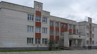 У Львові частину приміщень школи передадуть лікарні для збільшення місць для пацієнтів з Covid-19